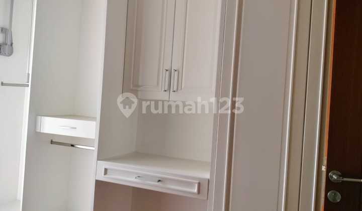 Rumah Kontrakan Furnished Bagus Menteng, Jakarta Pusat SHM 440m2 utara 4 kamar siap huni 2