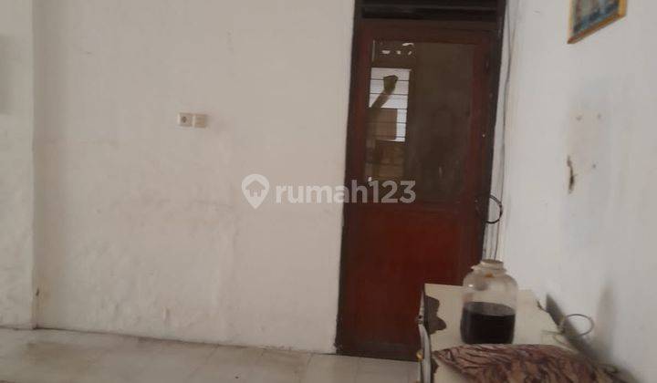 Rumah Butuh Renovasi Unfurnished SHM di Jalan Kartini Raya Jakarta Pusat, Jakarta Pusat 2