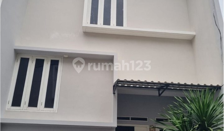 Corner House Ready to Occupy in Jagakarsa Cluster, South Jakarta