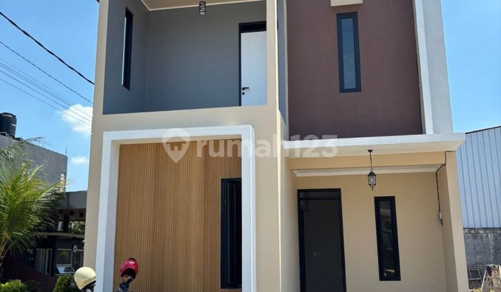 Rumah Baru Siap Huni Dekat Toll LRT Free Biaya di Cikunir Bekasi Rumah Baru Siap Huni Dekat Toll LRT Free Biaya di Cikunir Bekasi