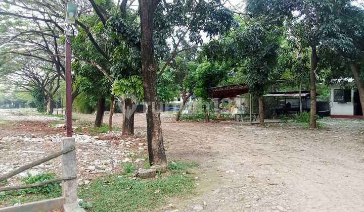 Large Land on Main Road for Restaurant, Cluster, School in Cikunir, Bekasi Large Land on Main Road for Restaurant, Cluster, School in Cikunir, Bekasi