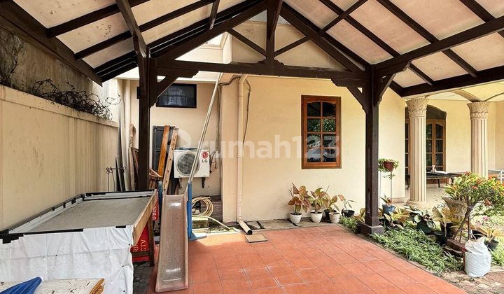 Hook House Spacious Strategic Residence Investment in Rawamangun Jakarta 2