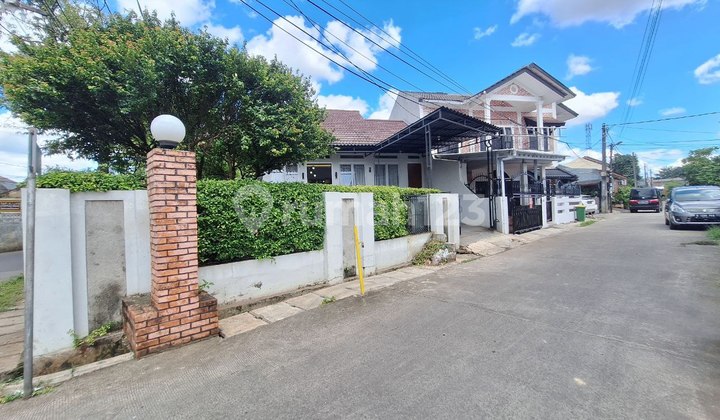 Rumah Huk Luas Bagus Furnished Di Pondok Aren Tangerang Selatan