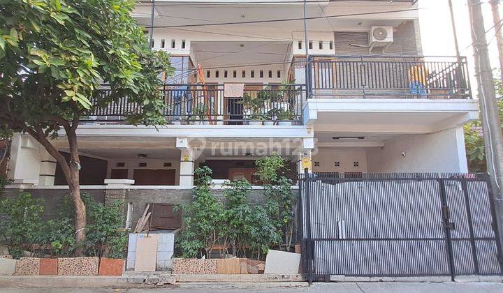 Rumah 2 Lt Komplek Harapan Jaya Bekasi 1