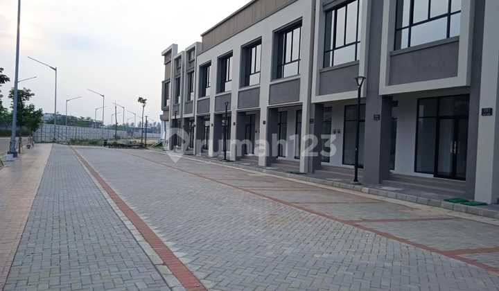 Millenial Pik2 Shop House for Rent Millenial Pik2 Shop House for Rent