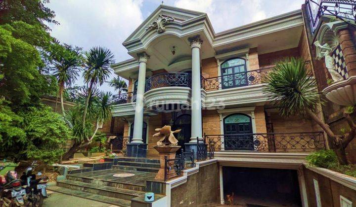 Rumah Mewah Menteng Modern Classic, Turun Harga 1