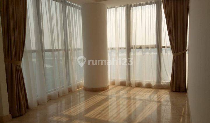 Apartemen Gold Coast 113m², Sertifikat 1