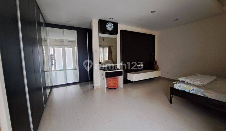 Rumah 4 Lantai Pademangan, Ada Kamar Kos, Nego 10