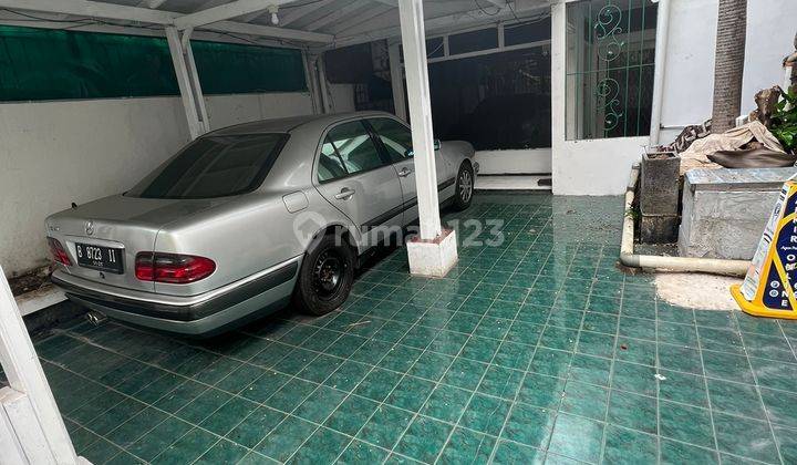 Rumah Menteng Cocok Untuk Usaha, Lokasi Startegis 1