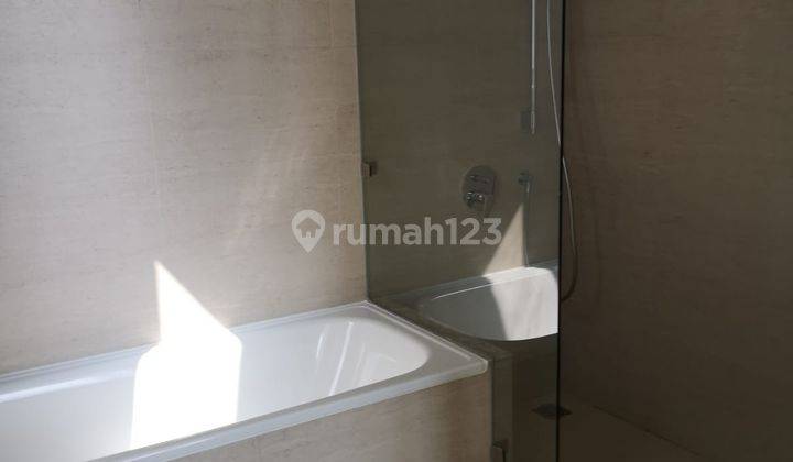 Apartemen Gold Coast Pik 113m² Murah 2