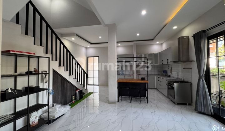 Rumah Cakep Pluit Barat 3lantai Nego