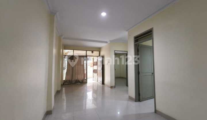 Rumah Muara Karang 6x15 2