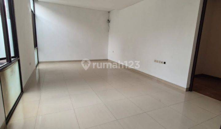 Rumah Sutera Olivia 200m², Full Bangunan 2