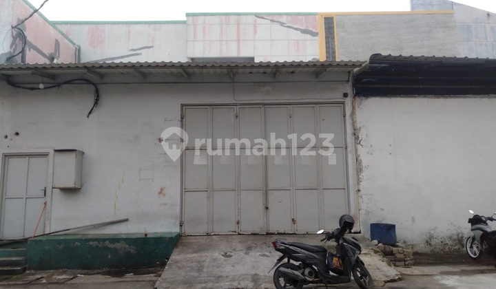 Gudang Batu Ceper 2 Lantai