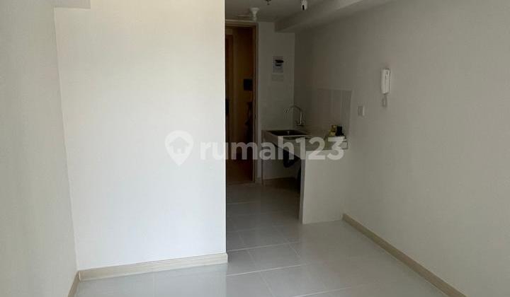 Studio Apartemen Tokyo Riverside 2