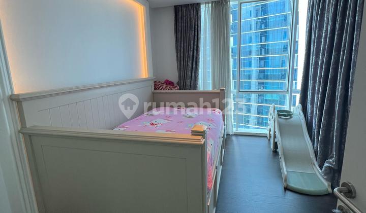 Apartemen Regatta 170m View Laut 2