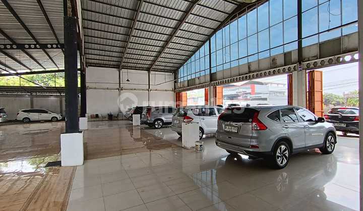 Ex Showroom Pinggir Jalan Sawangan Depok