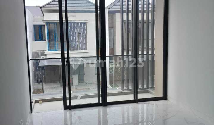 Brand New House Kuningan Village 2