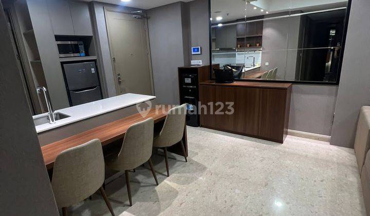 Apartemen Gold Coast 135m² Furnish 2