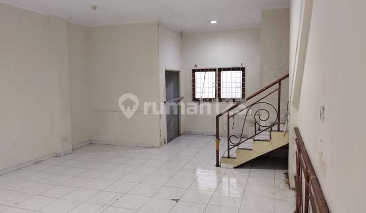 Muara Karang Raya 4-Story Shop House 2