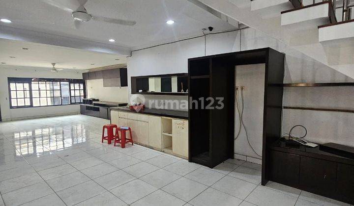 Rumah Hook Muara Karang Pinggir Jalan 400m² 2