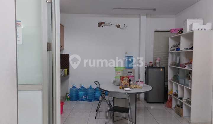 Rumah Kantor Pinggir Jalan Persada Sayang 2