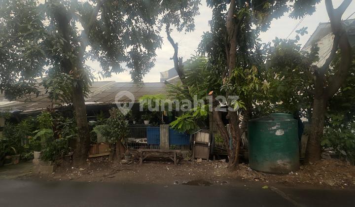 Rumah Tua Hitung Tanah Kalideres
