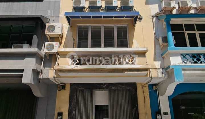 Permata Senayan 4-Story Shop-House Permata Senayan 4-Story Shop-House