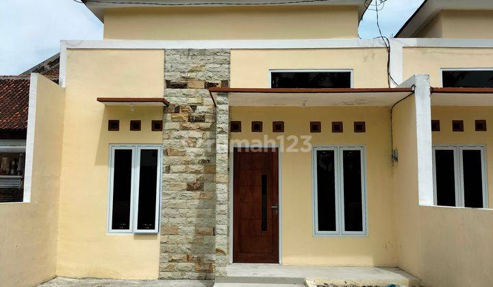 Rumah ready jalan lebar 3 mobil,400 meter jl woltermonginsidi 1