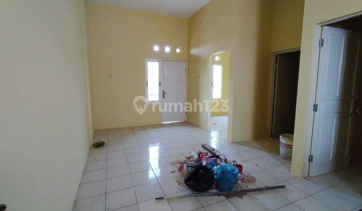 Dijual Ruko 2 Lantai, Di Lokasi Strategis Perum Dempel Baru 2