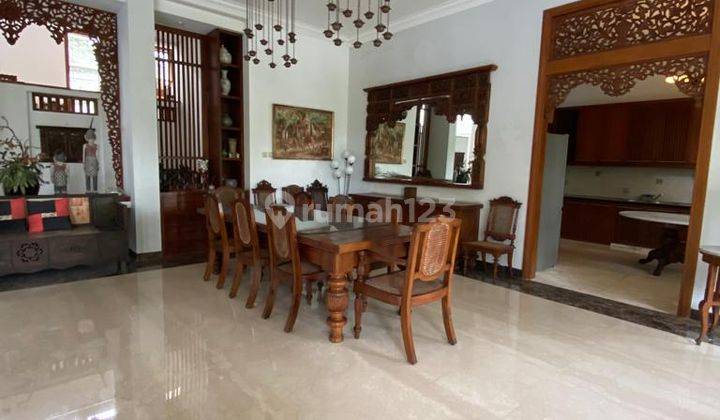 Rumah Sewa begaya KONTEMPORER MODERN View Lapangan GOLF Pondok Indah 2