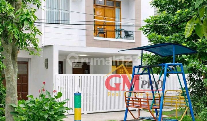 For Sale, Ready-to-Occupy House in Margahayu Raya Complex, East Bandung