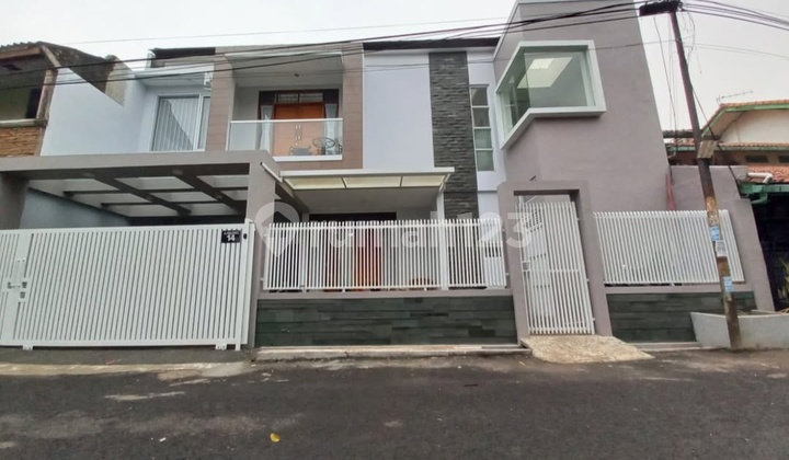 Dijual Rumah Siap Huni di Komp Margahayu Raya Bandung Timur 2