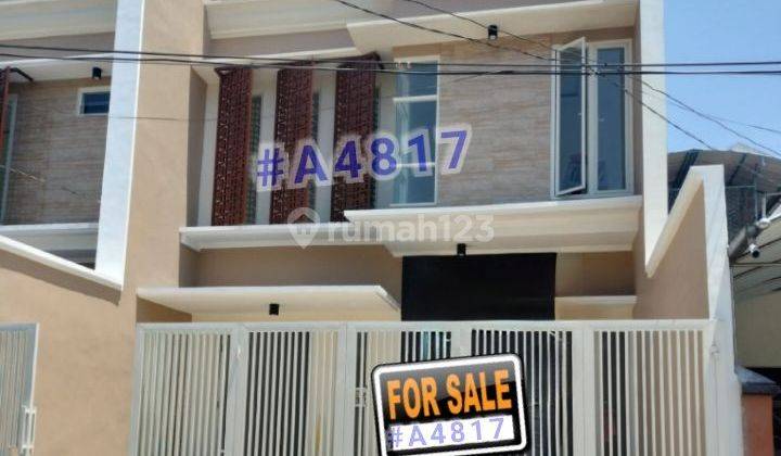 A4817 Rumah Tengah Kota Sby Timur di Komplek Elit Dekat Raya Meer 1