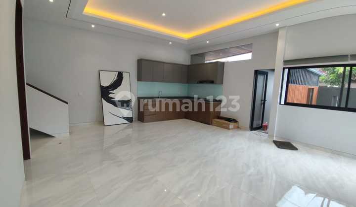 A5519 Manyar Rumah Baru Surabaya Timur Dkt Nginden Kertajaya A5519 Manyar Rumah Baru Surabaya Timur Dkt Nginden Kertajaya