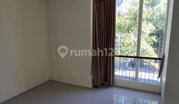 A5172 Citraland Rumah Minimalis 2 Lantai Surabaya Barat 2