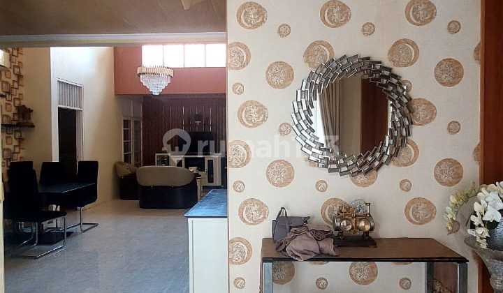 A4379 Citraland Furnished House 1.5 Floors Near Gwalk West Surabaya 2