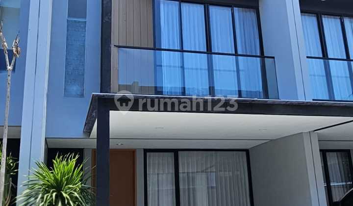 New Northwest Central House, Attic Rooftop, Luxurious, Furnished New Northwest Central House, Attic Rooftop, Luxurious, Furnished