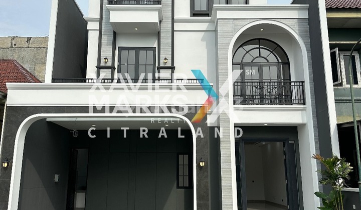 Classic American House, Brand New 3 Floors, Citraland Front