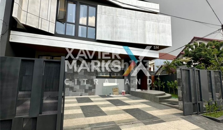 Beautiful Manyar Indah Hook House, Brand New, High Spec, Best Layout