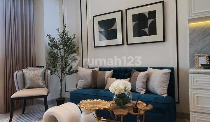 Rumah White House Dian Istana, Termurah, Baru, Full Furnish  2