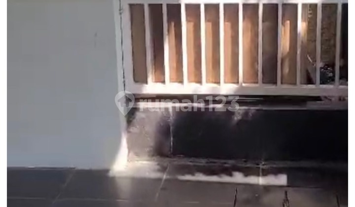 Rumah Di Boulevard Raya Martinez Semi Furnish Disewakan 2