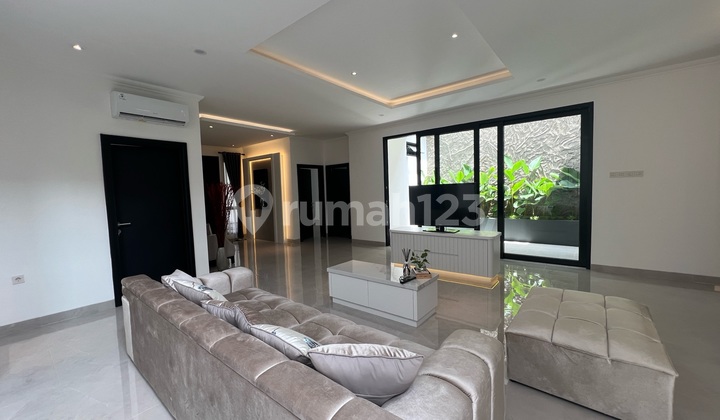 Very Cool Ready to Move In Luxury Furnished Alam Sutera