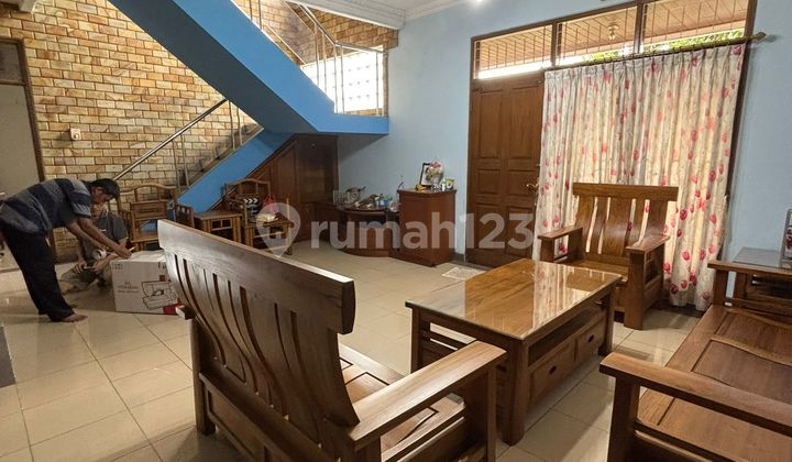 For Sale Corner House in Modernland Golf Tidy and Ready to Occupied, Semi Furnished 2