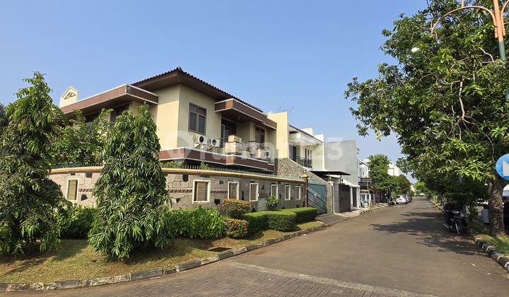 For Sale Corner House in Modernland Golf Tidy and Ready to Occupied, Semi Furnished