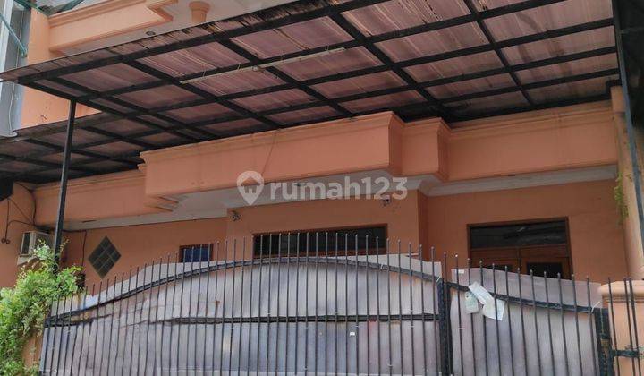 JUAL RUMAH 2 LANTAI SIAP HUNI, JALAN 2 MOBIL. 1