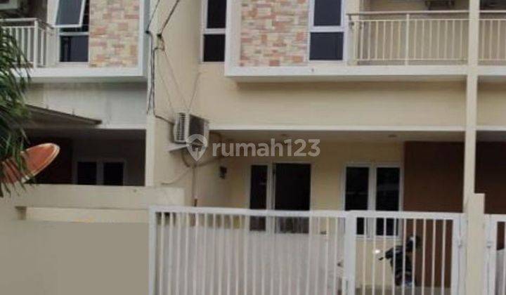 Rumah minimalis siap huni, jalan 2 mobil. 2