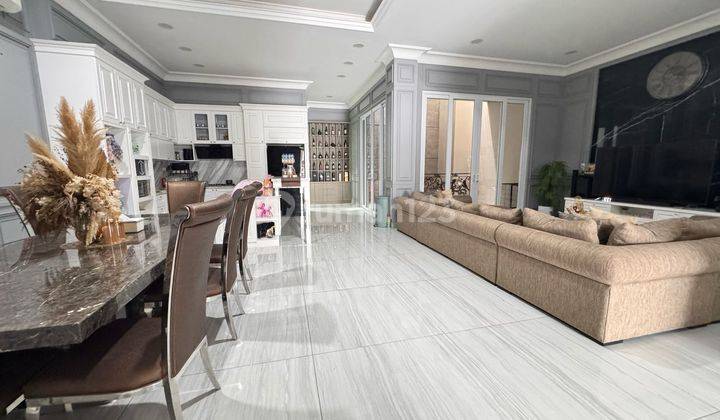 Rumah Sunter Mewah Elite 4 Lantai, Row Jalan 3 Mobil  1