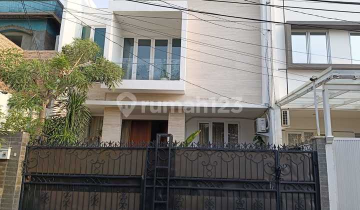 Rumah Bagus 2Lantai di Sunter Jakut