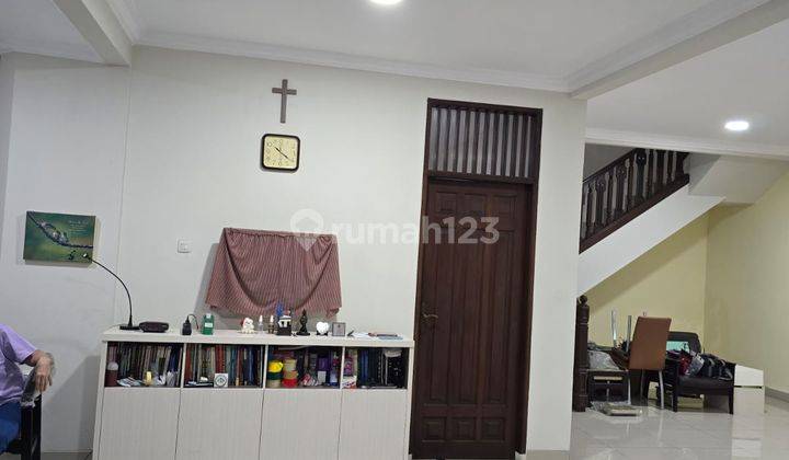 Dijual Rumah di Sunter  2